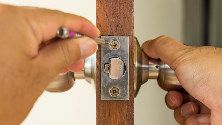 CA Locksmiths in Laguna Beach: Your Reliable 24/7 Allies